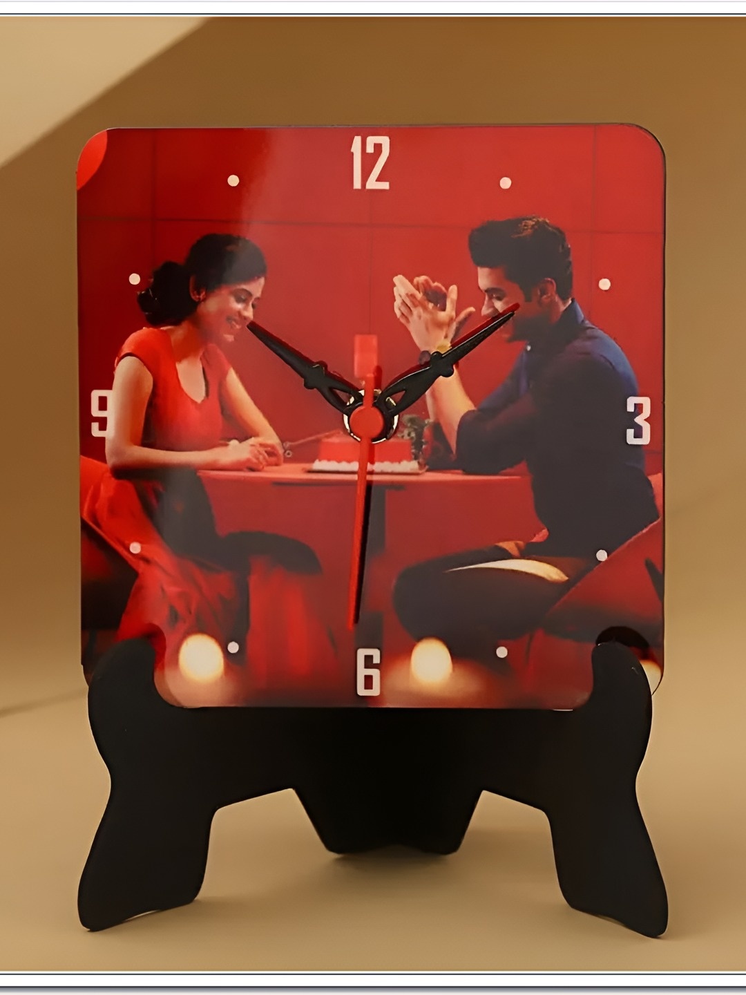 

fnp Black Printed Traditional Table Clock