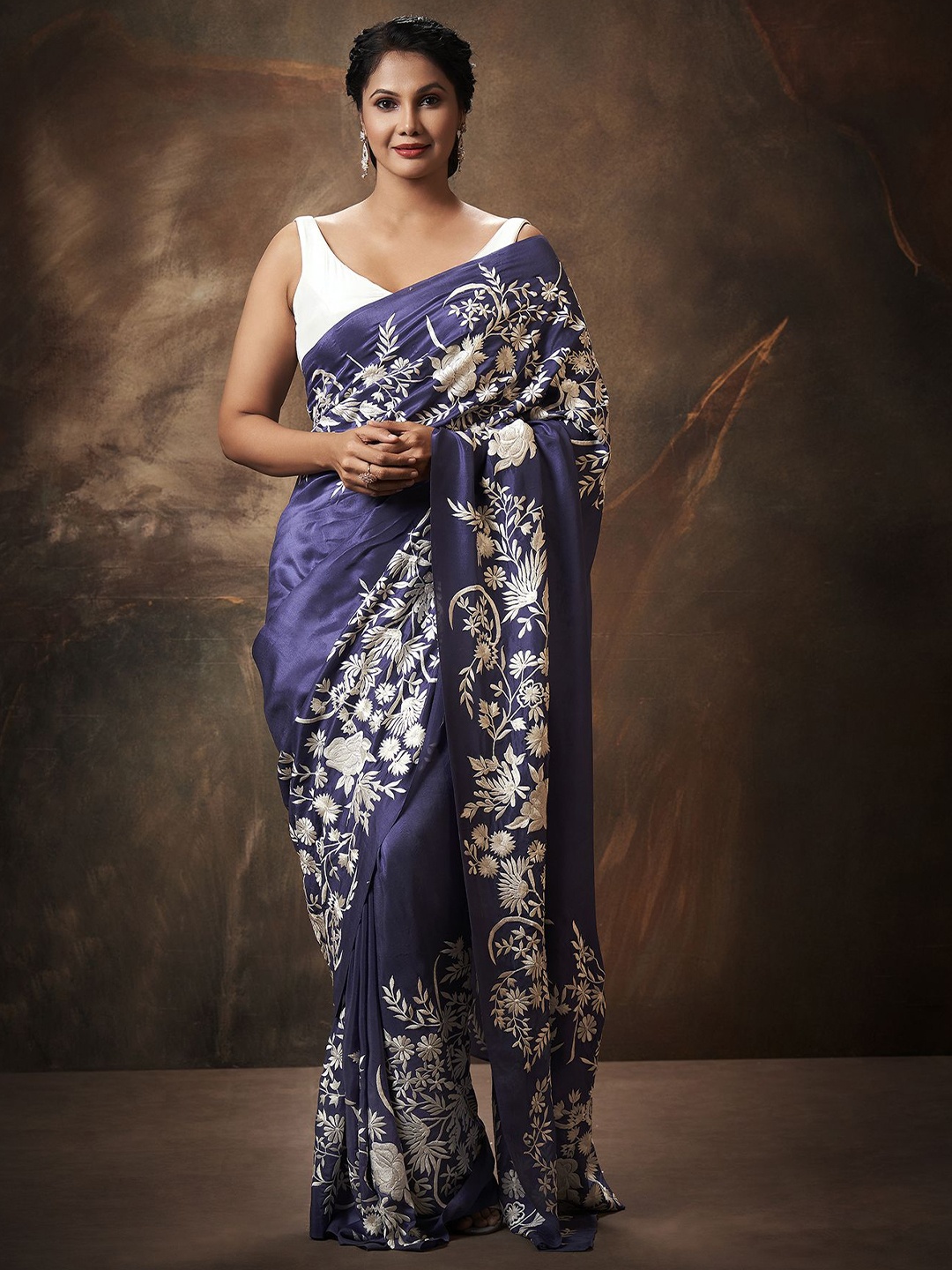 

House of Deepthi Floral Embroidered Saree, Blue