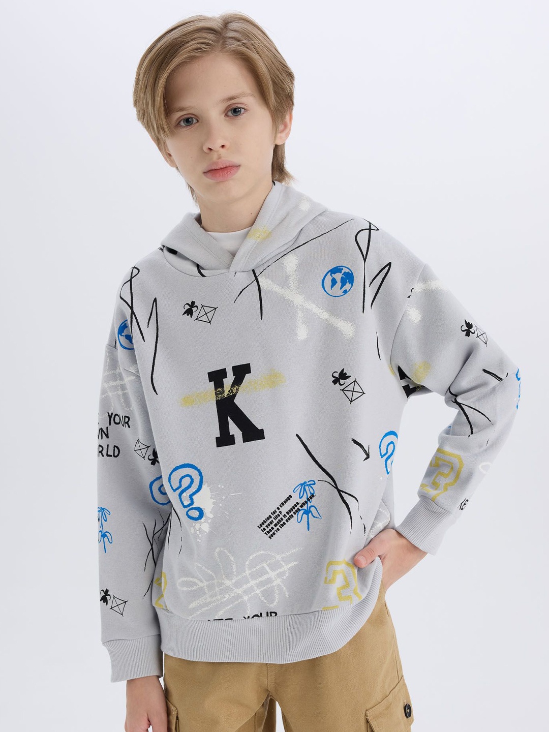 

DeFacto Boys Typography Printed Pullover, Grey