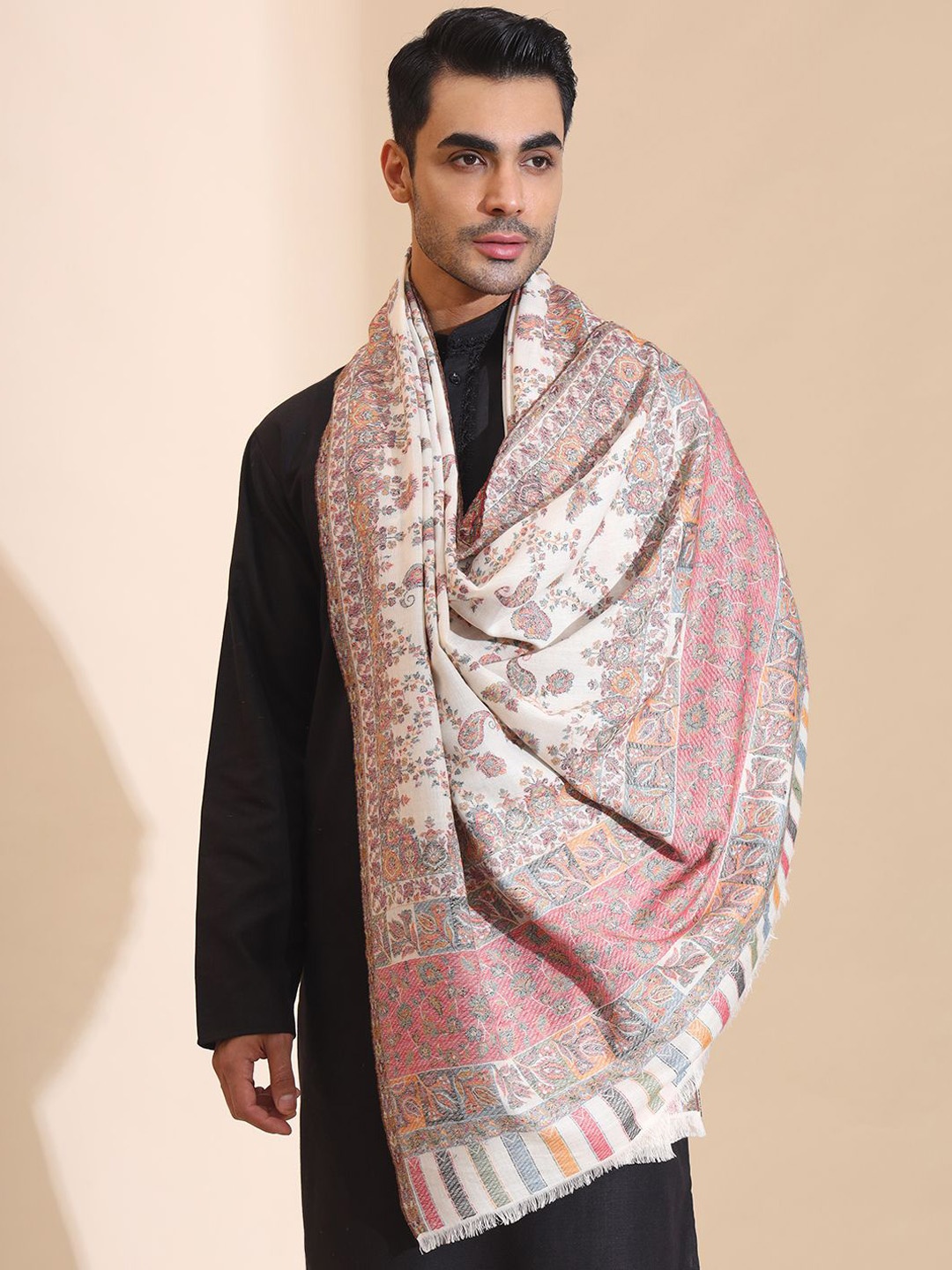 

Zamour Men Ethnic Motifs Woven Design Shawl, White