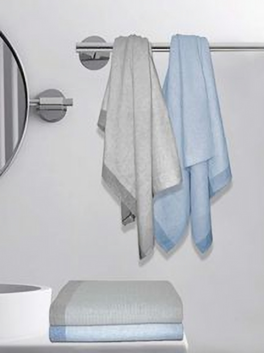 

Aura Blue & Grey 4 Cotton 210 GSM Bath Towel