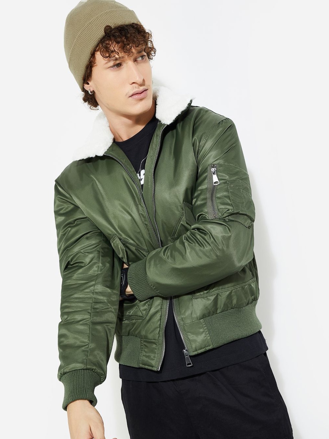 

MAX URB_N Men BomberJacket with Sherpa Collar, Green