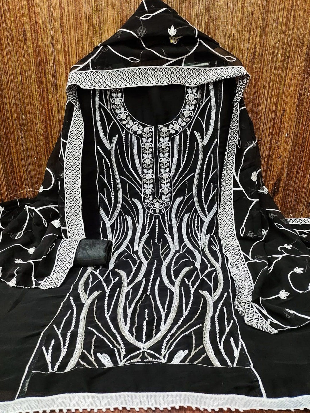 

mimi design Silk Georgette Unstitched Dress Material, Black