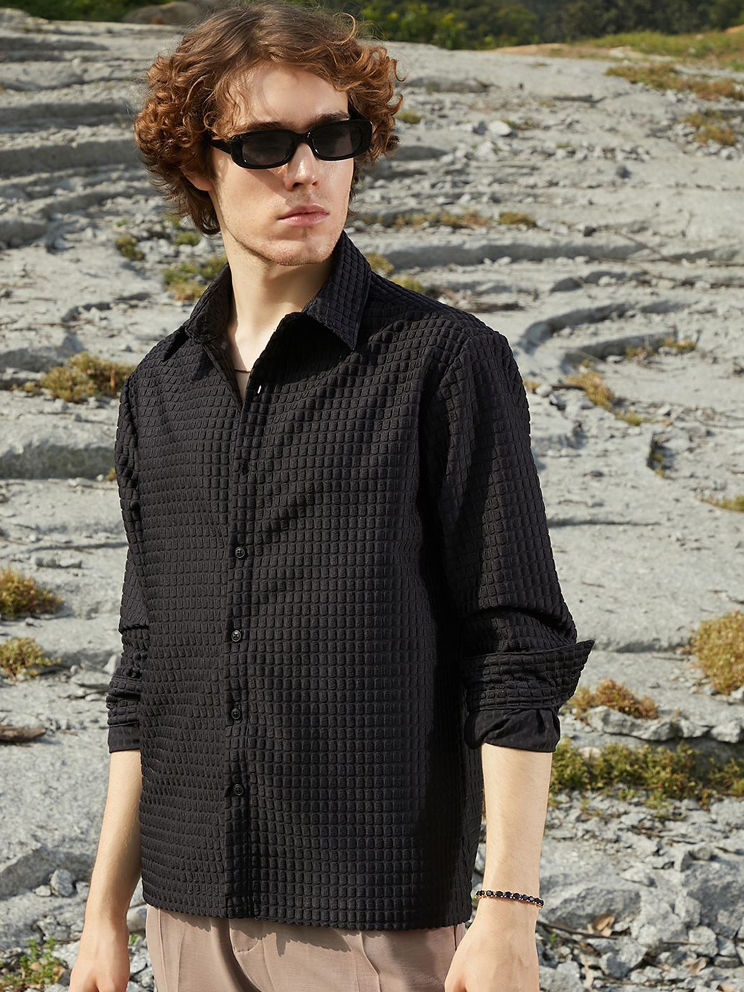 

Campus Sutra Men Comfort Opaque Casual Shirt, Black