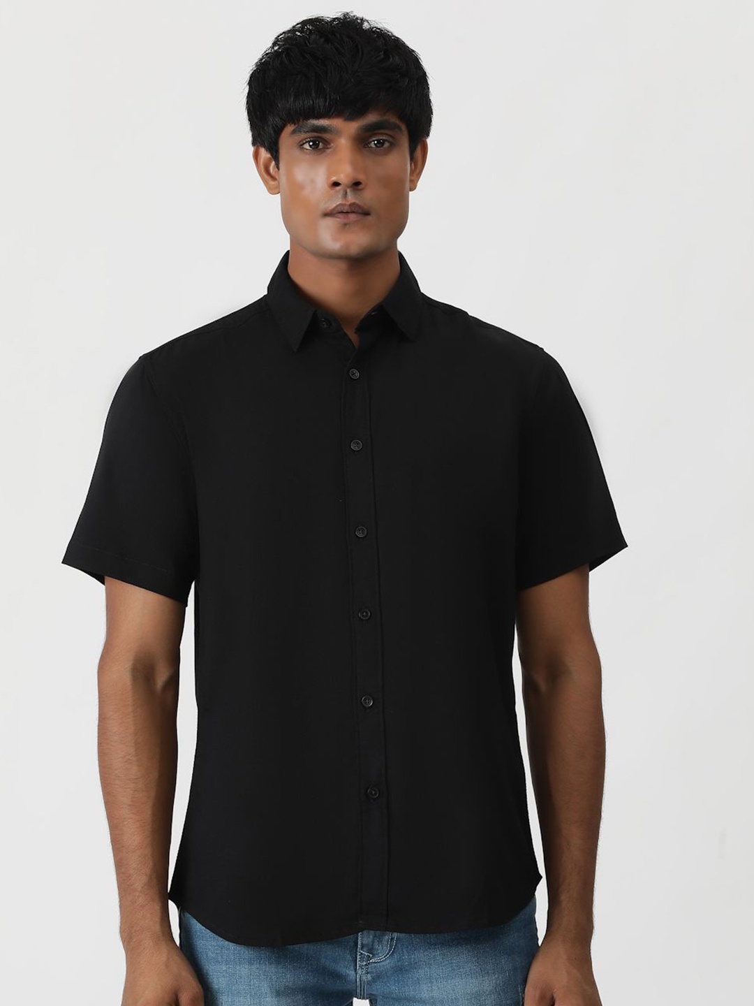 

Greenfibre Men Slim Fit Opaque Casual Shirt, Black