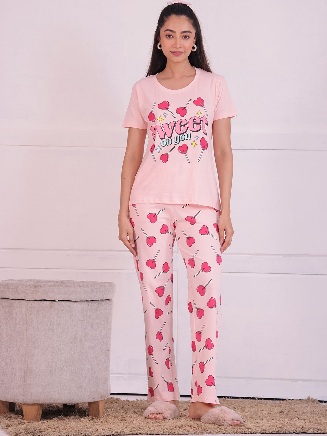 

NAP STORY Heart Pop Printed Half Sleeves T-Shirt and Pyjama Nightsuit Set, Pink