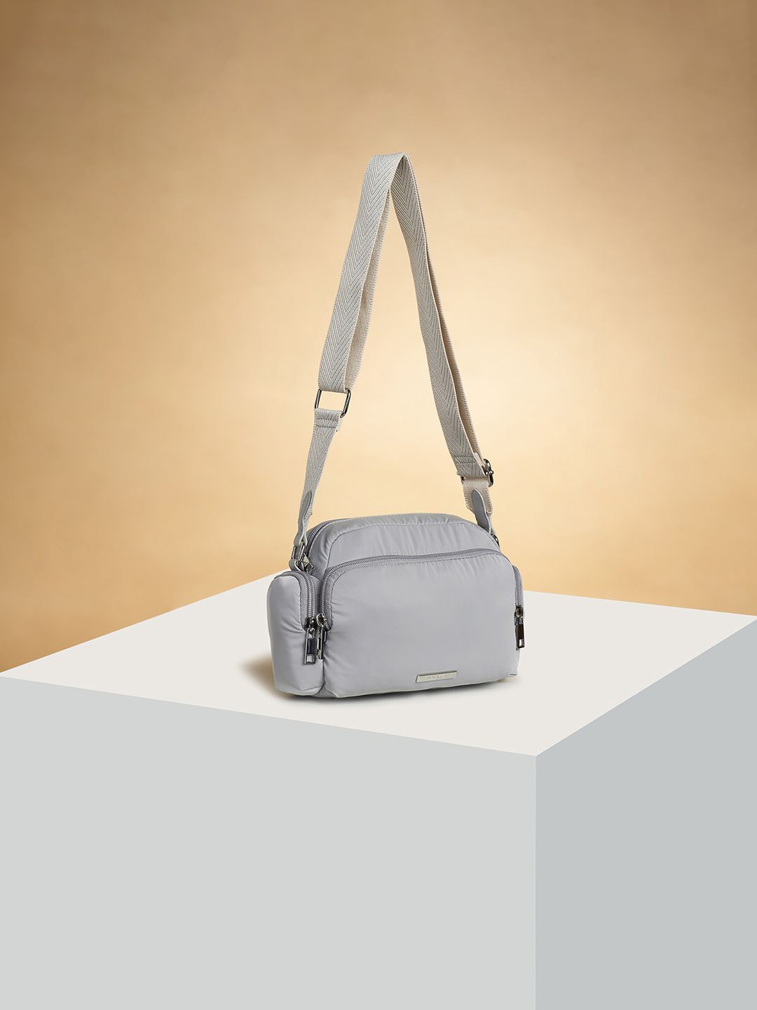 

Forever Glam by Pantaloons Colourblocked Structured Sling Bag, Grey