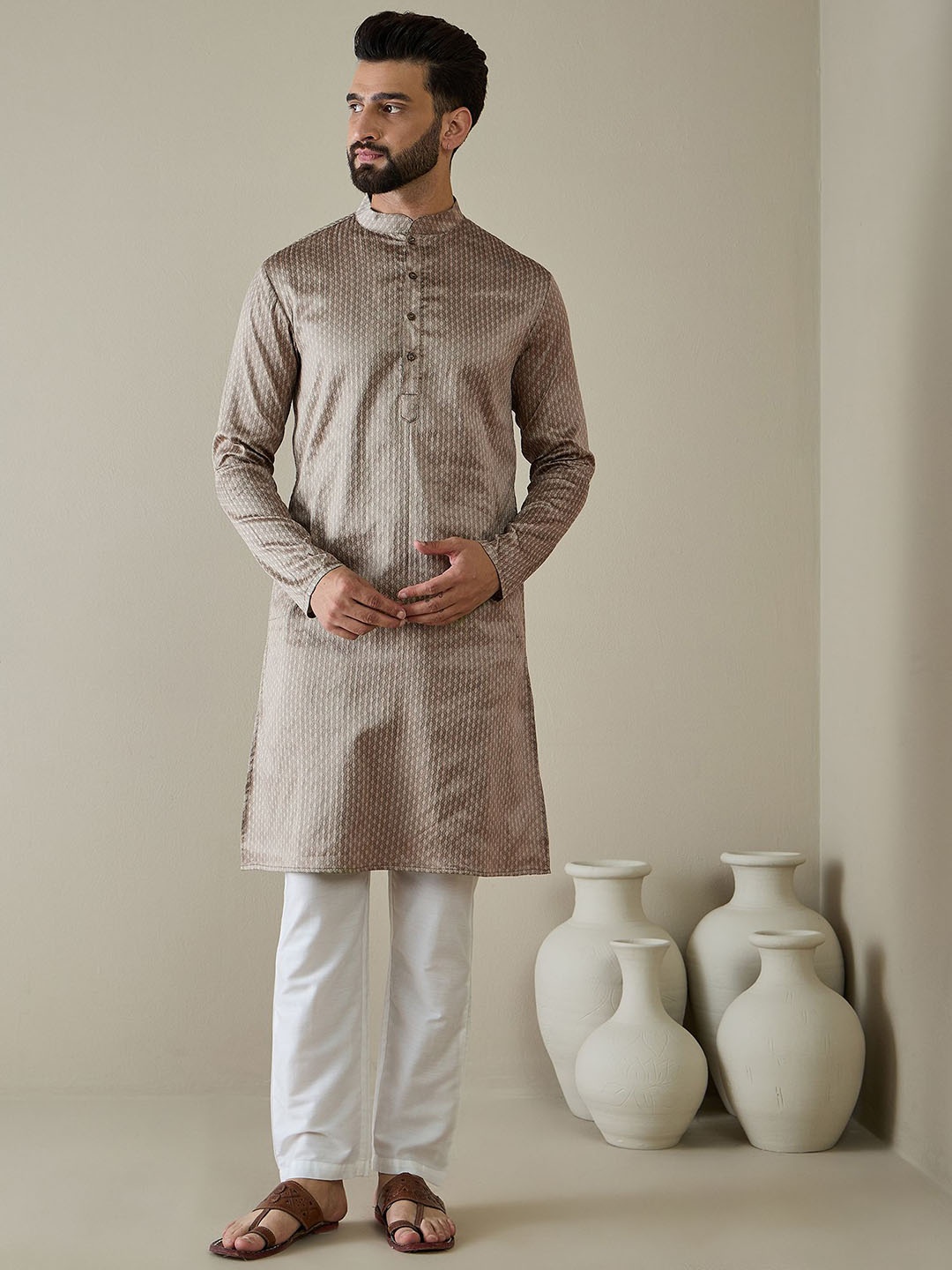 

Inddus Men Ethnic Motifs Regular Kurta with Trousers, Beige
