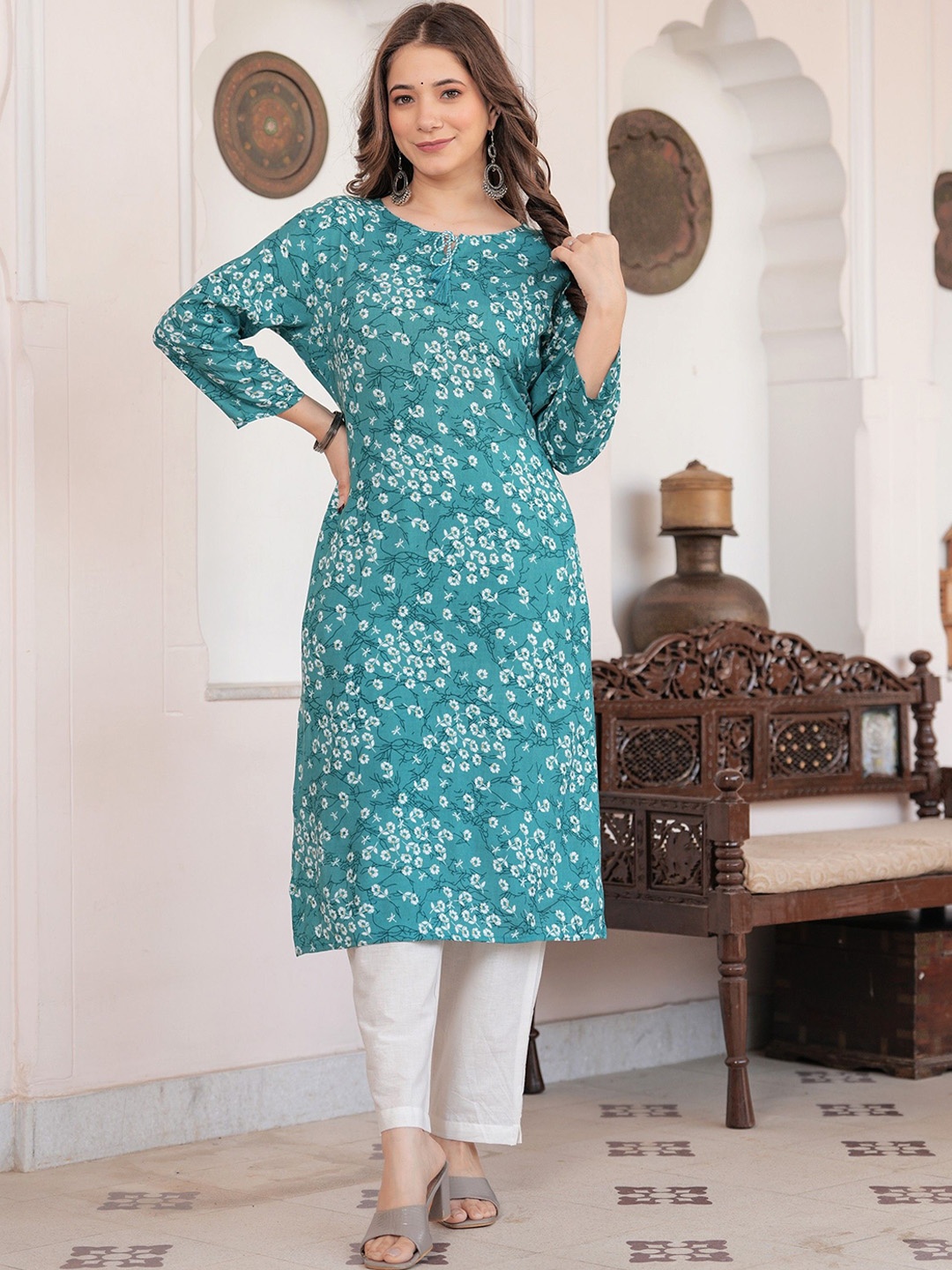 

PHYSIL Women Floral Printed Regular Pure Cotton Kurta with Trousers, Blue