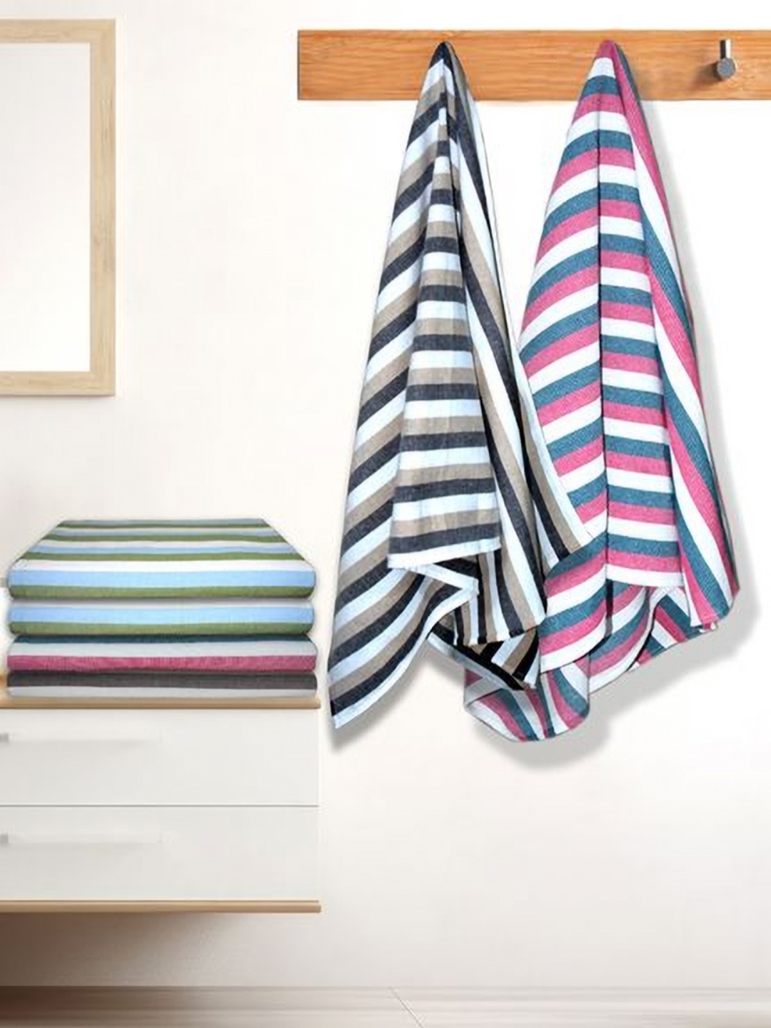 

Aura Pink & Blue 5 Striped Cotton 210 GSM Bath Towel