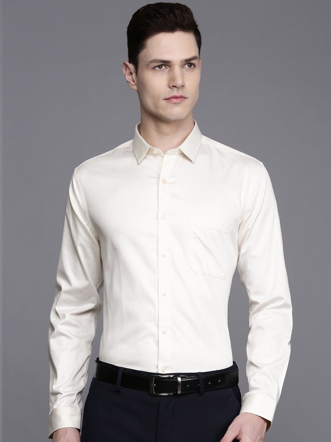 

Louis Philippe Slim Fit Opaque Formal Shirt, Off white