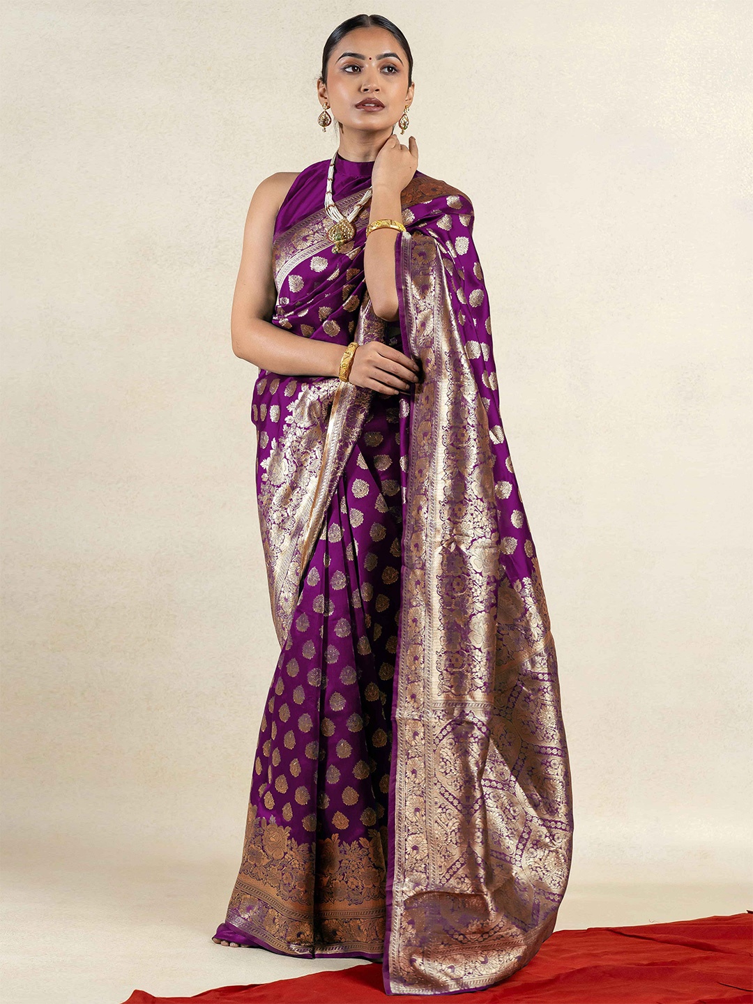 

Subham Woven Design Zari Banarasi Saree, Purple