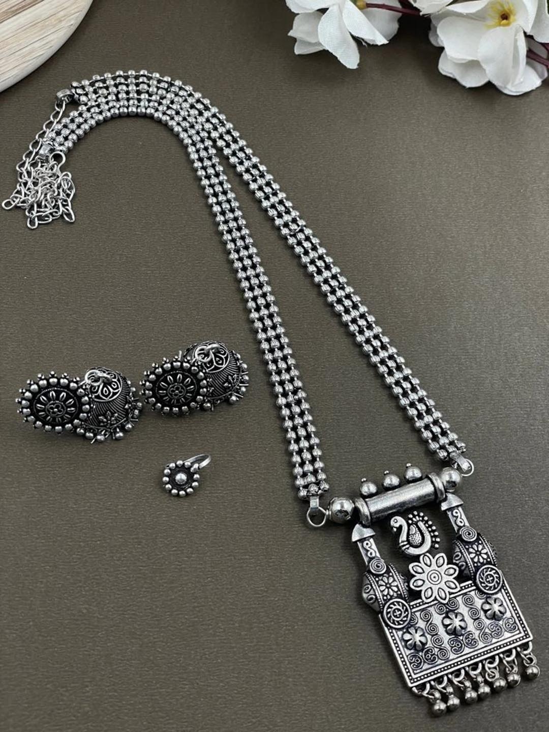 

NAMAN ARTS Silver Plated Oxidised Jewellery Set