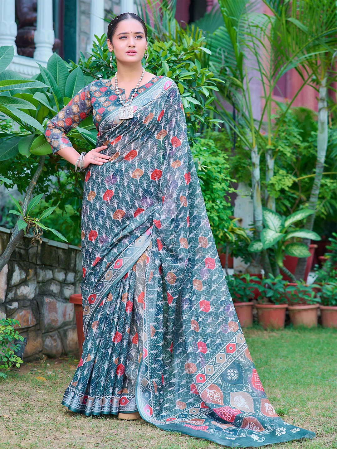 

Anouk Floral Printed Saree, Teal