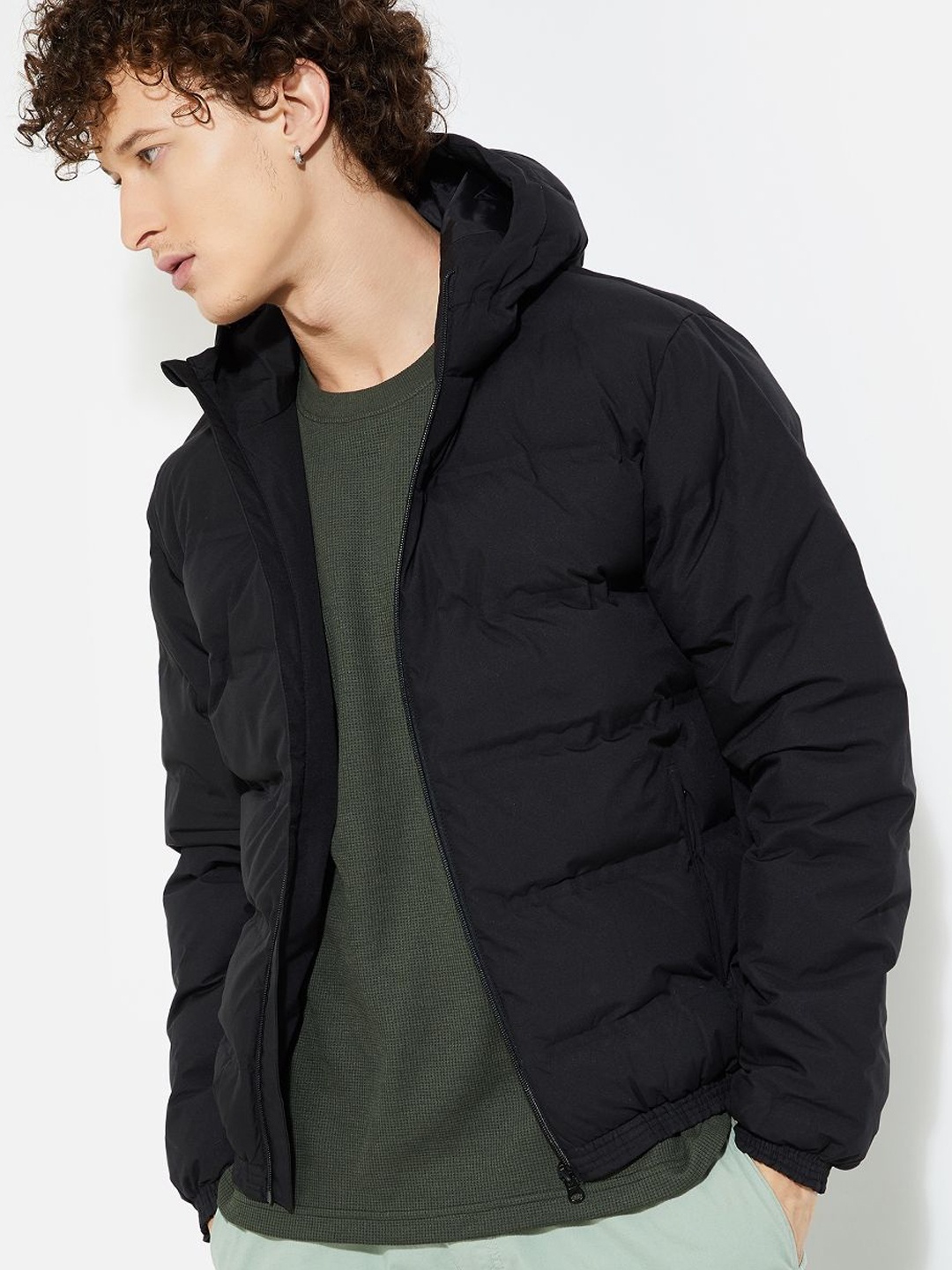 

MAX URB_N Men Hooded Puffer Jacket, Black