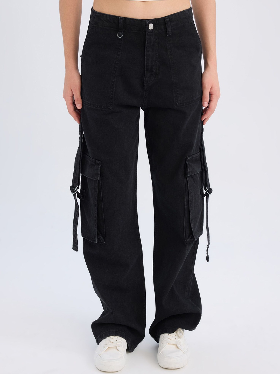 

DeFacto Women Cargos Trousers, Na