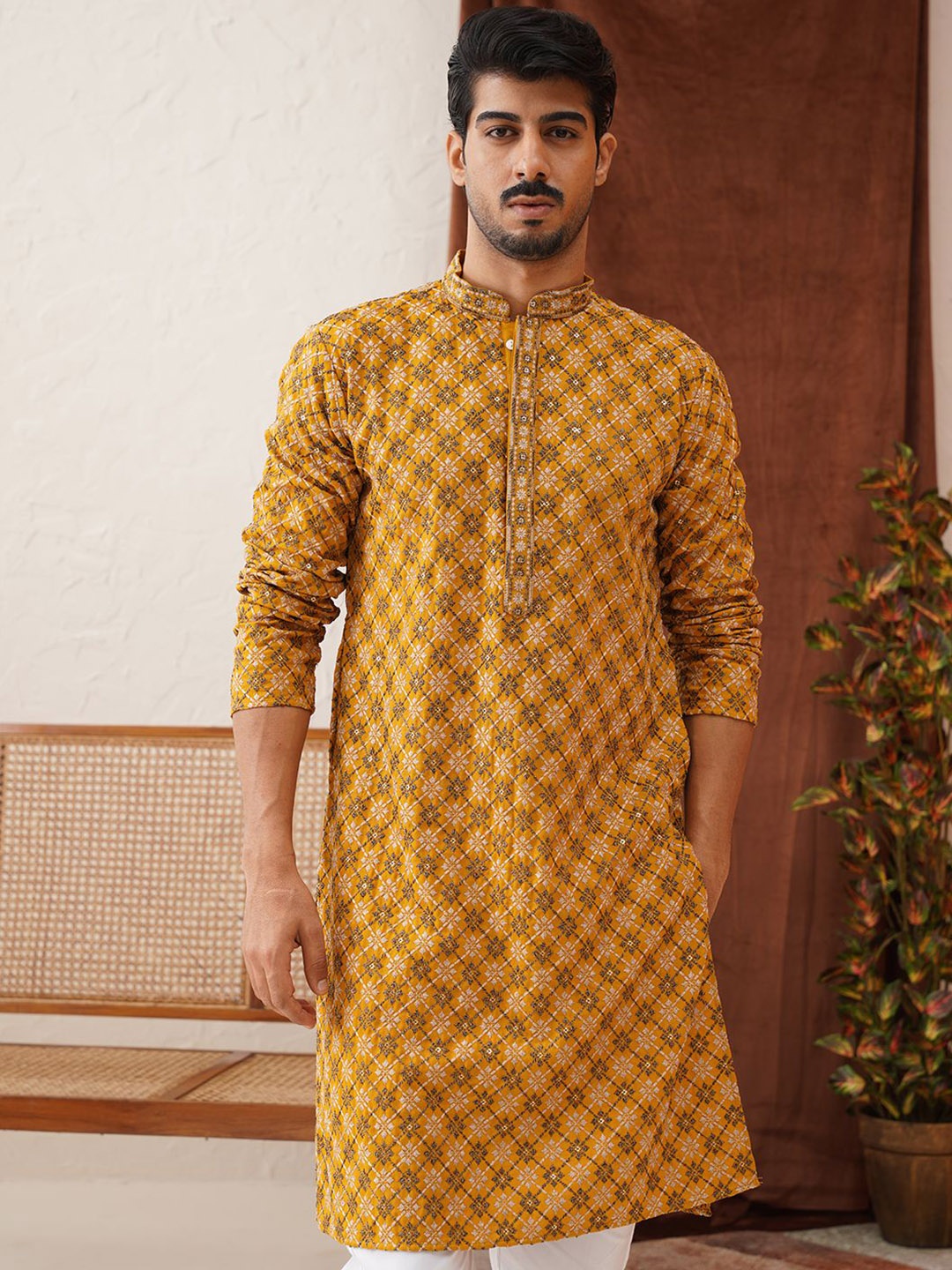

Jompers Men Embroidered Regular Sequinned Kurta with Pyjamas, Mustard