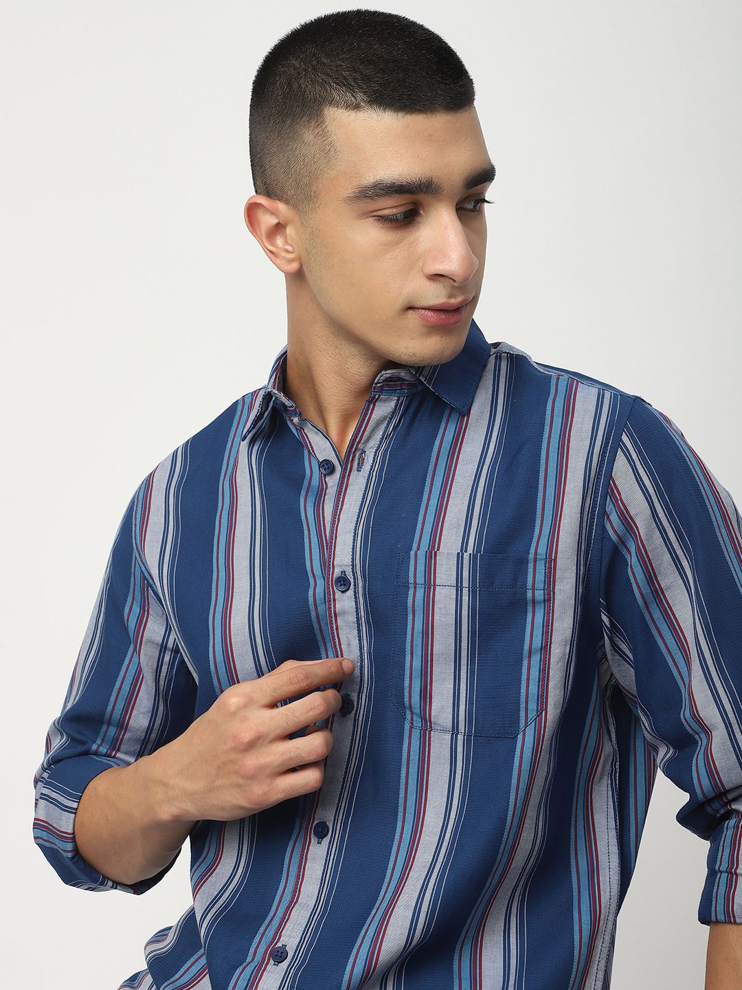 

R&B Men Opaque Striped Casual Shirt, Blue