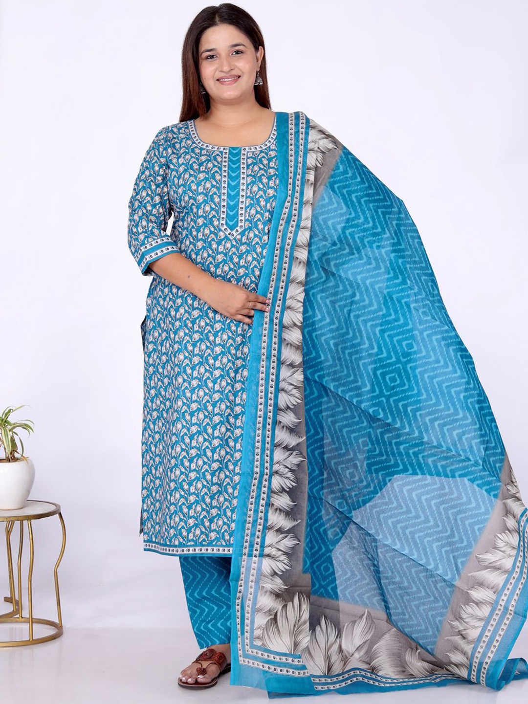 

MIRAAN Women Ethnic Motifs Printed Regular Pure Cotton Kurta with Trousers & With Dupatta, Blue