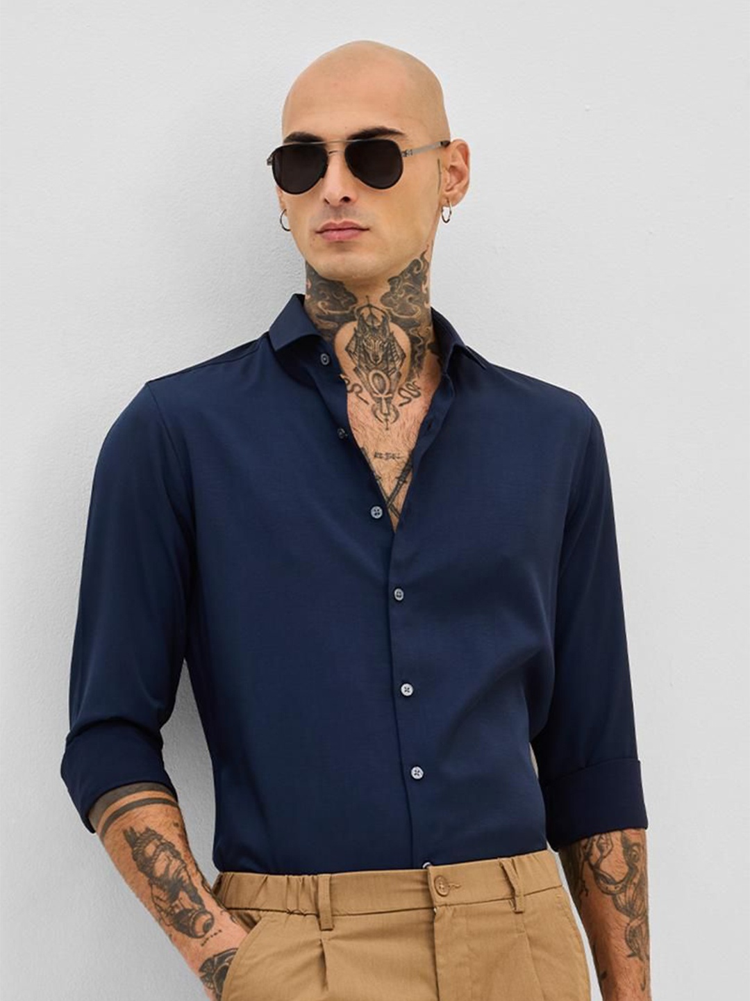 

Snitch Men Smart Slim Fit Opaque Formal Shirt, Navy blue