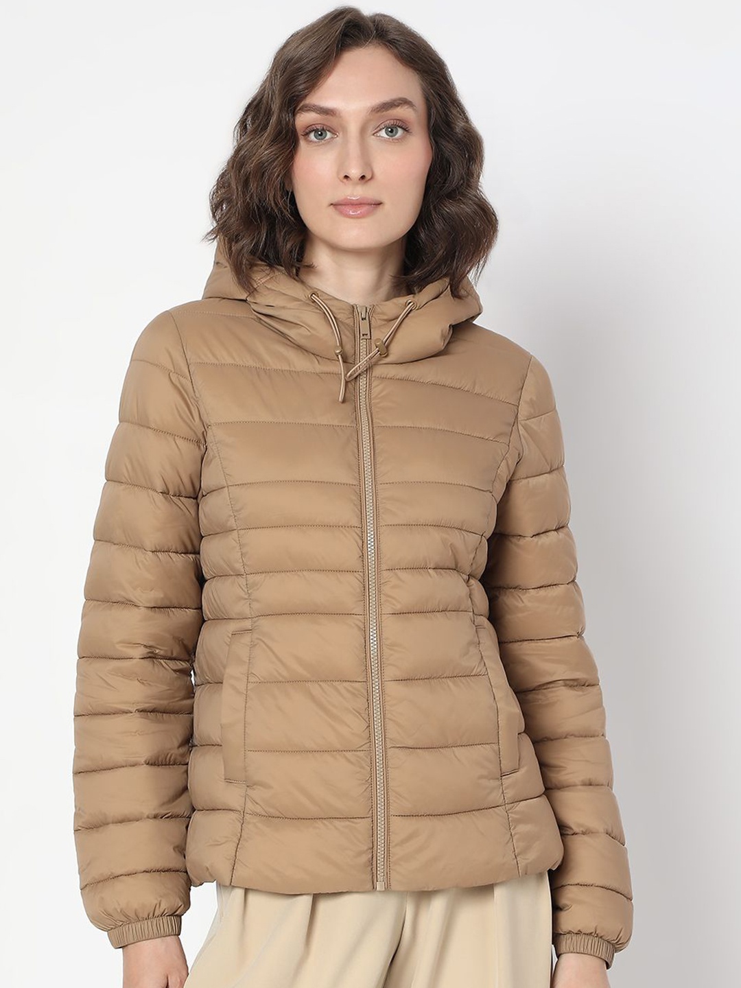 

Vero Moda Women Lightweight Puffer Jacket, Brown