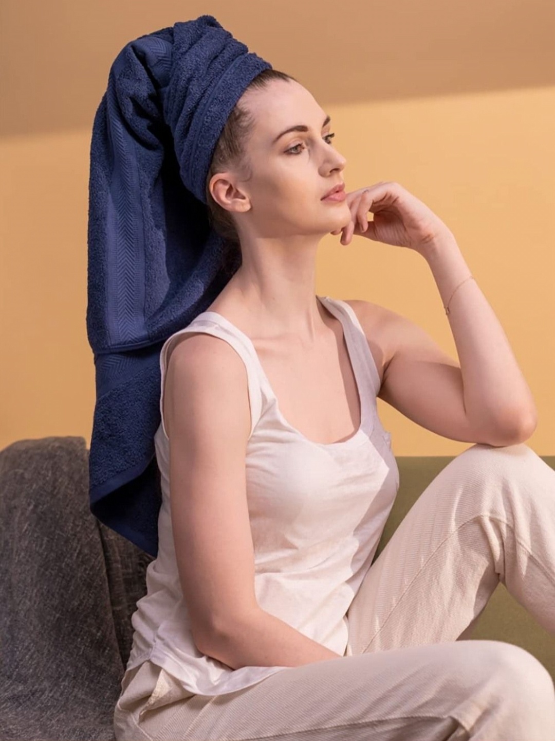 

Black gold Blue 2 Cotton 500 GSM Bath Towel