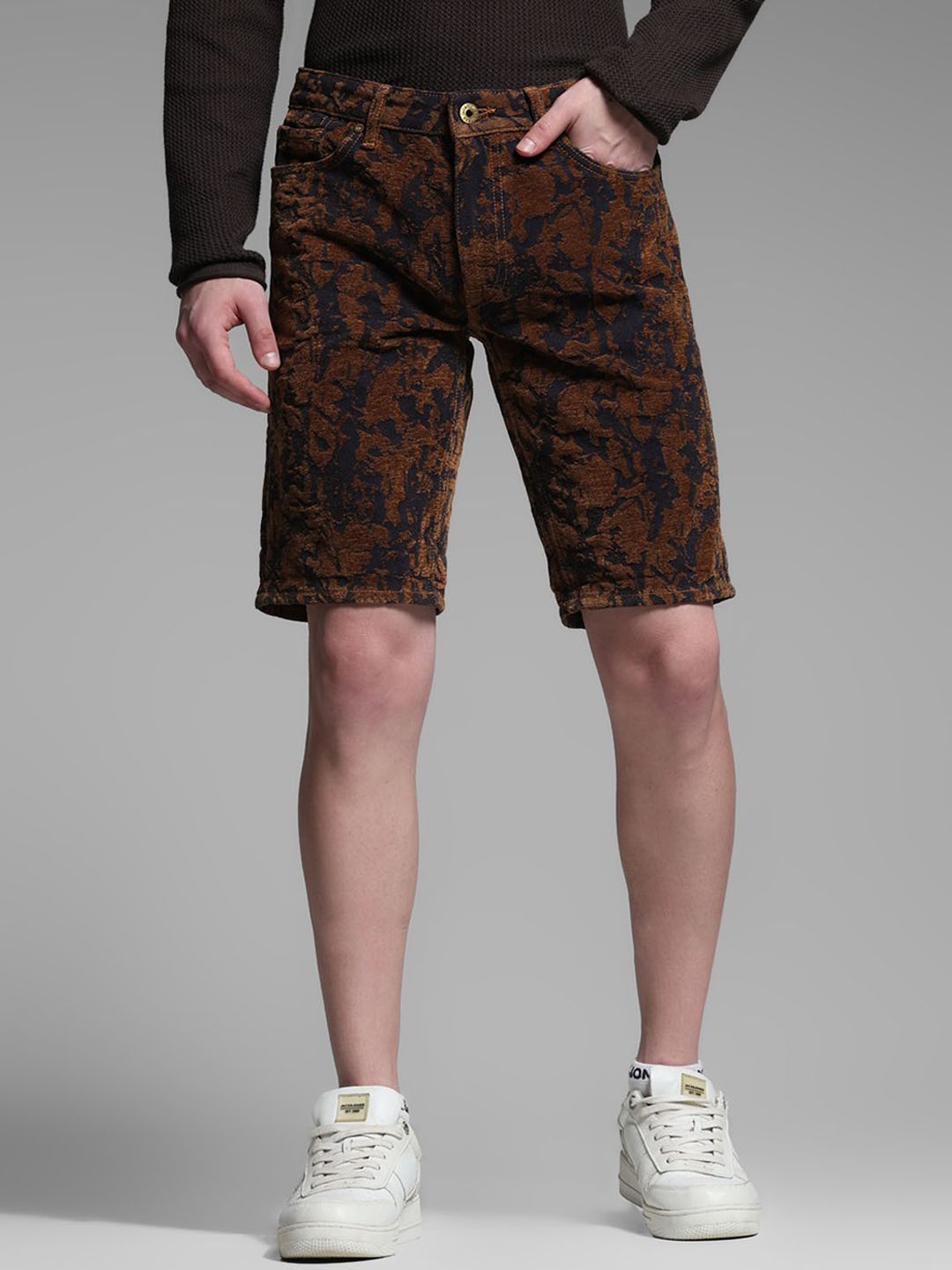 

Jack & Jones Men Printed Denim Shorts, Brown