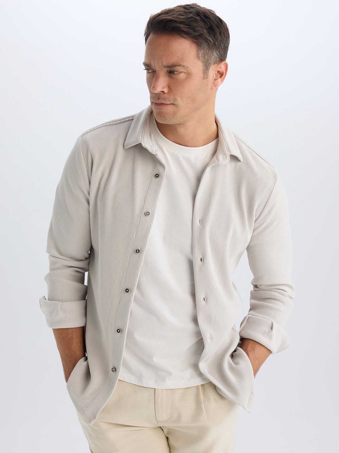 

DeFacto Men Opaque Casual Shirt, Na