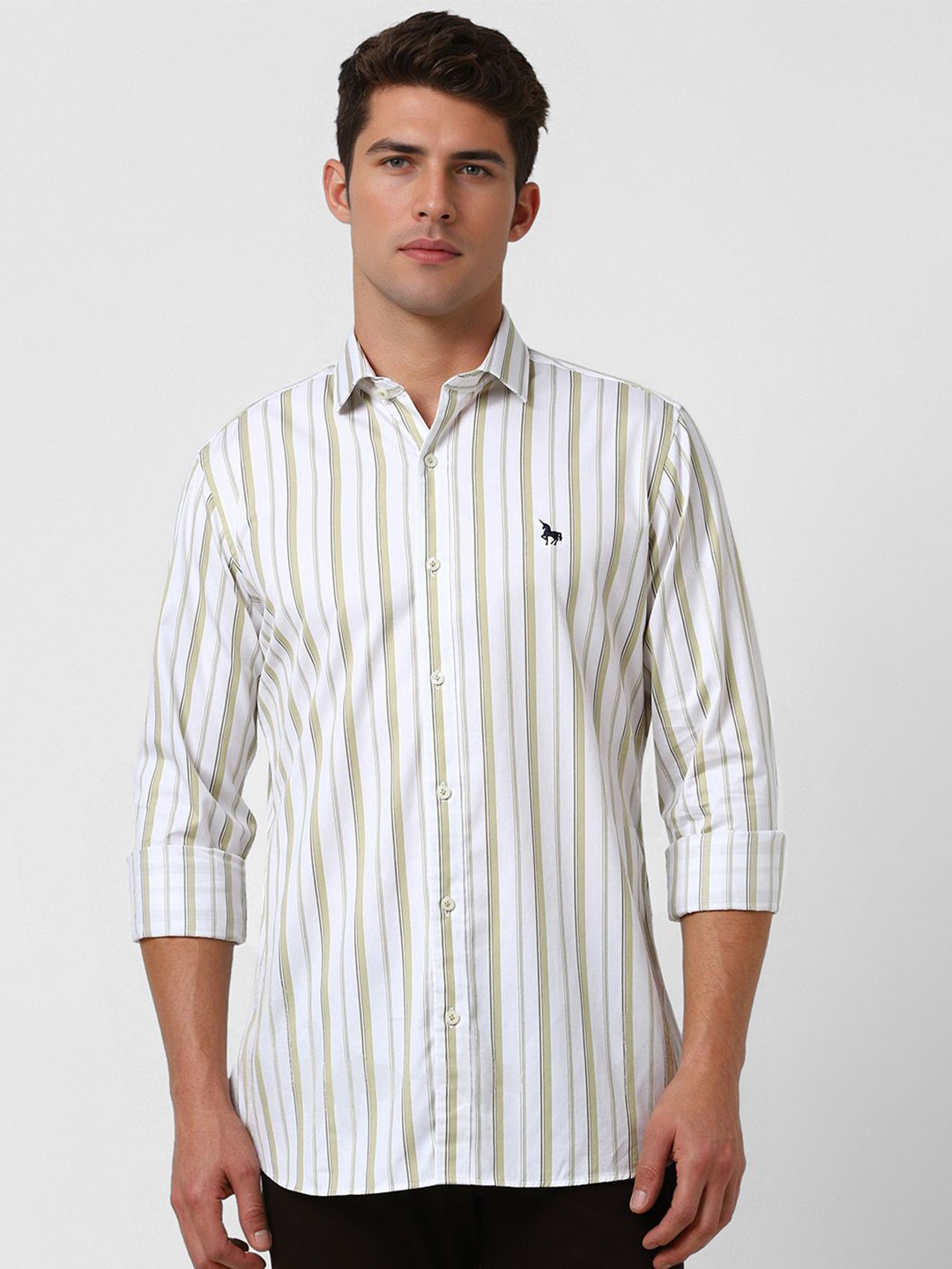 

Van Heusen Sport Men Slim Fit Opaque Striped Casual Shirt, White