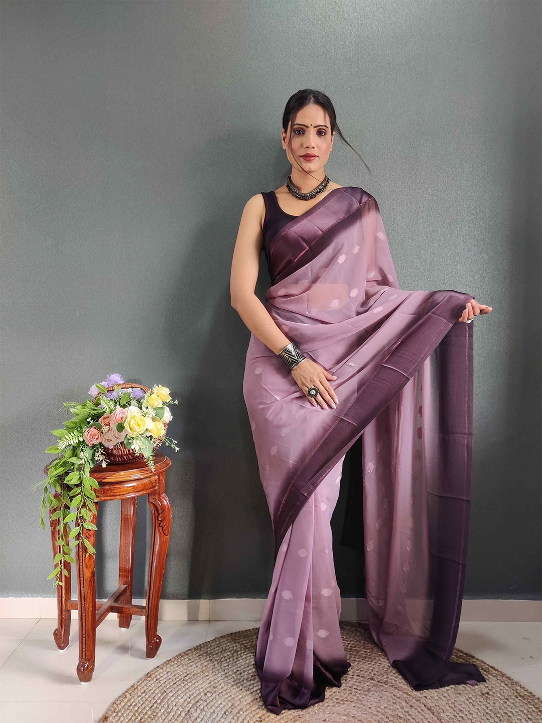 

HERE&NOW Ethnic Motifs Poly Georgette Ready to Wear Saree, Rose