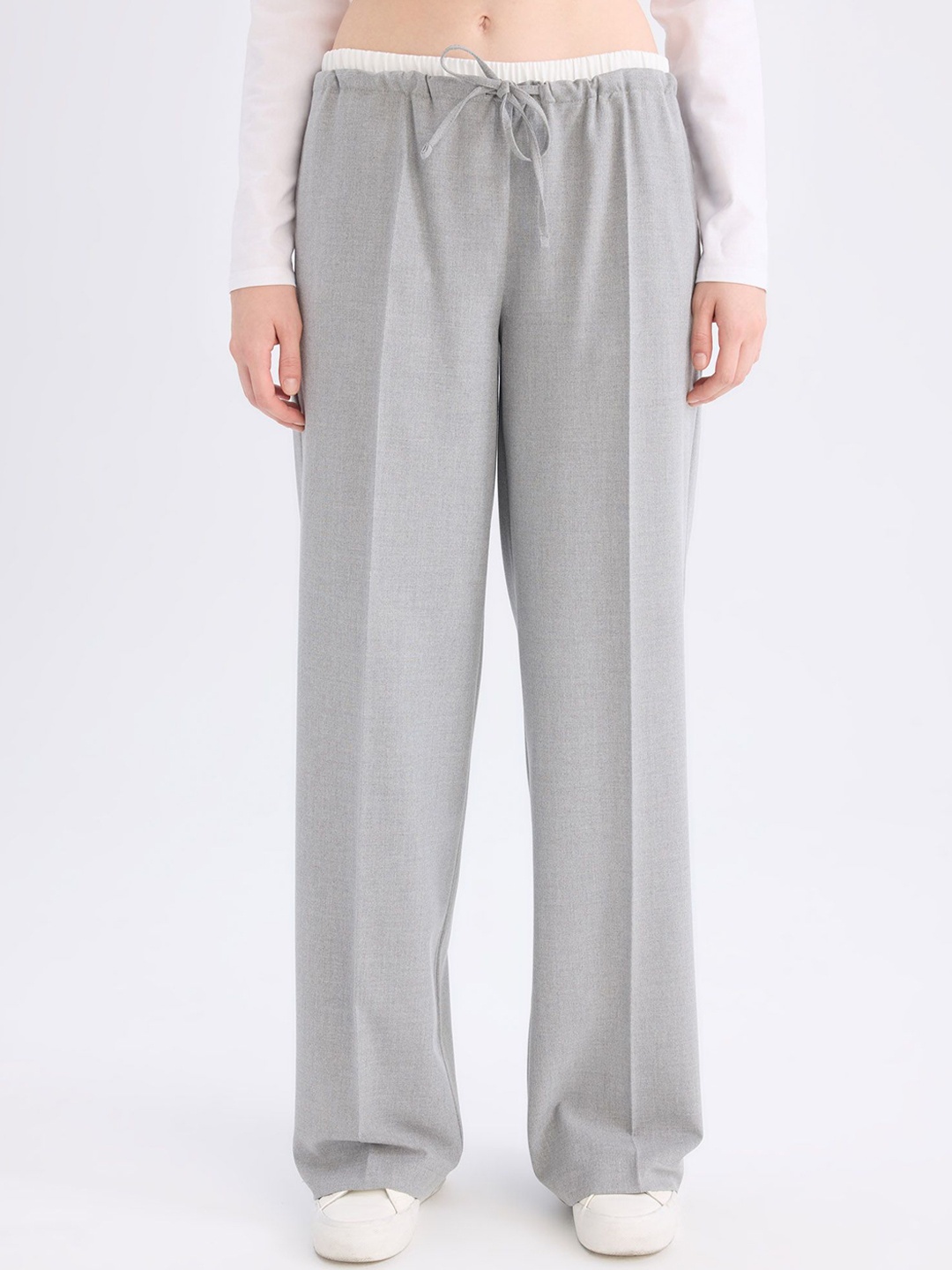 

DeFacto Women Trousers, Na