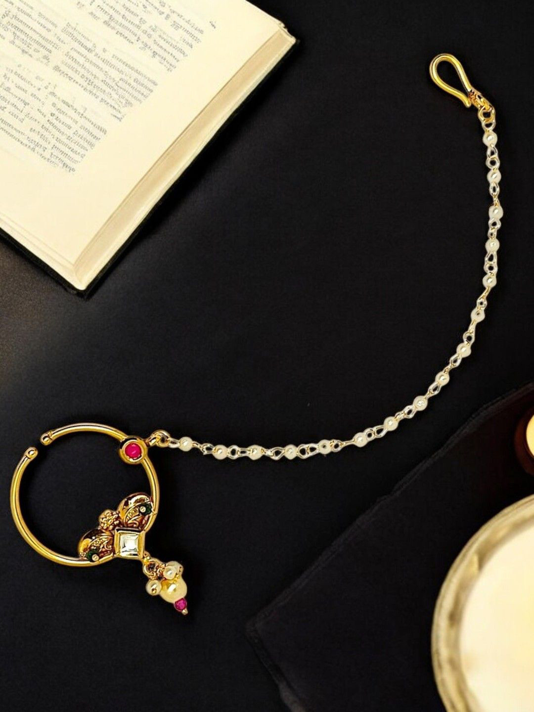 

FEMMIBELLA Gold-Plated Artificial Stones and Beads Chained Nosepin