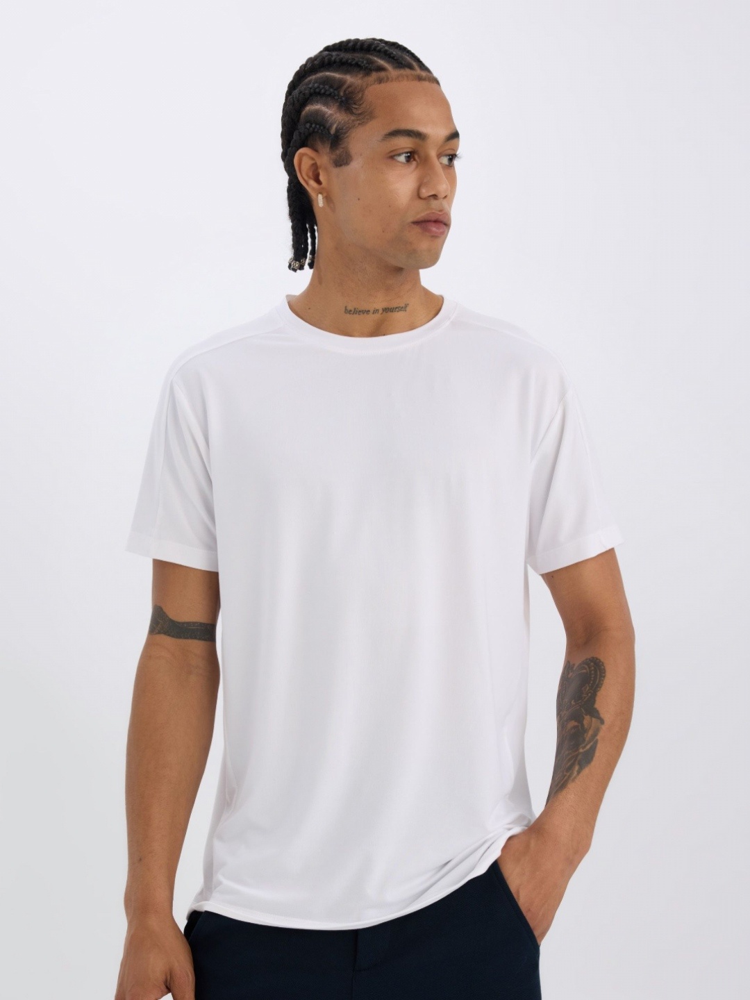 

DeFacto Men Drop-Shoulder Sleeves Raw Edge T-shirt, Na