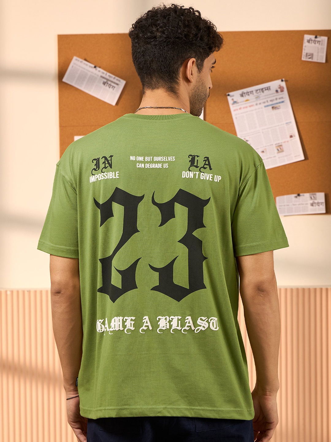 

Beyoung Men Typography Printed Raw Edge T-shirt, Green