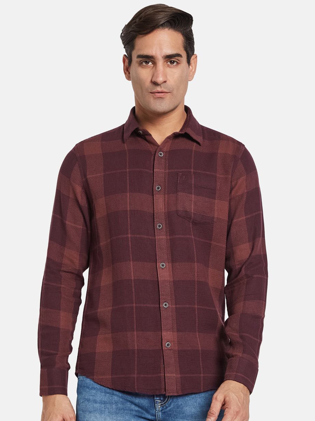 

METTLE Men Opaque Checked Casual Shirt, Maroon