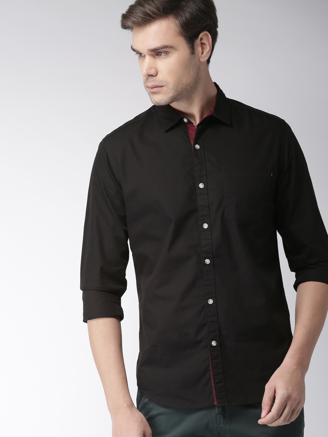

HIGHLANDER Men Black Solid Slim Fit Solid Casual Shirt