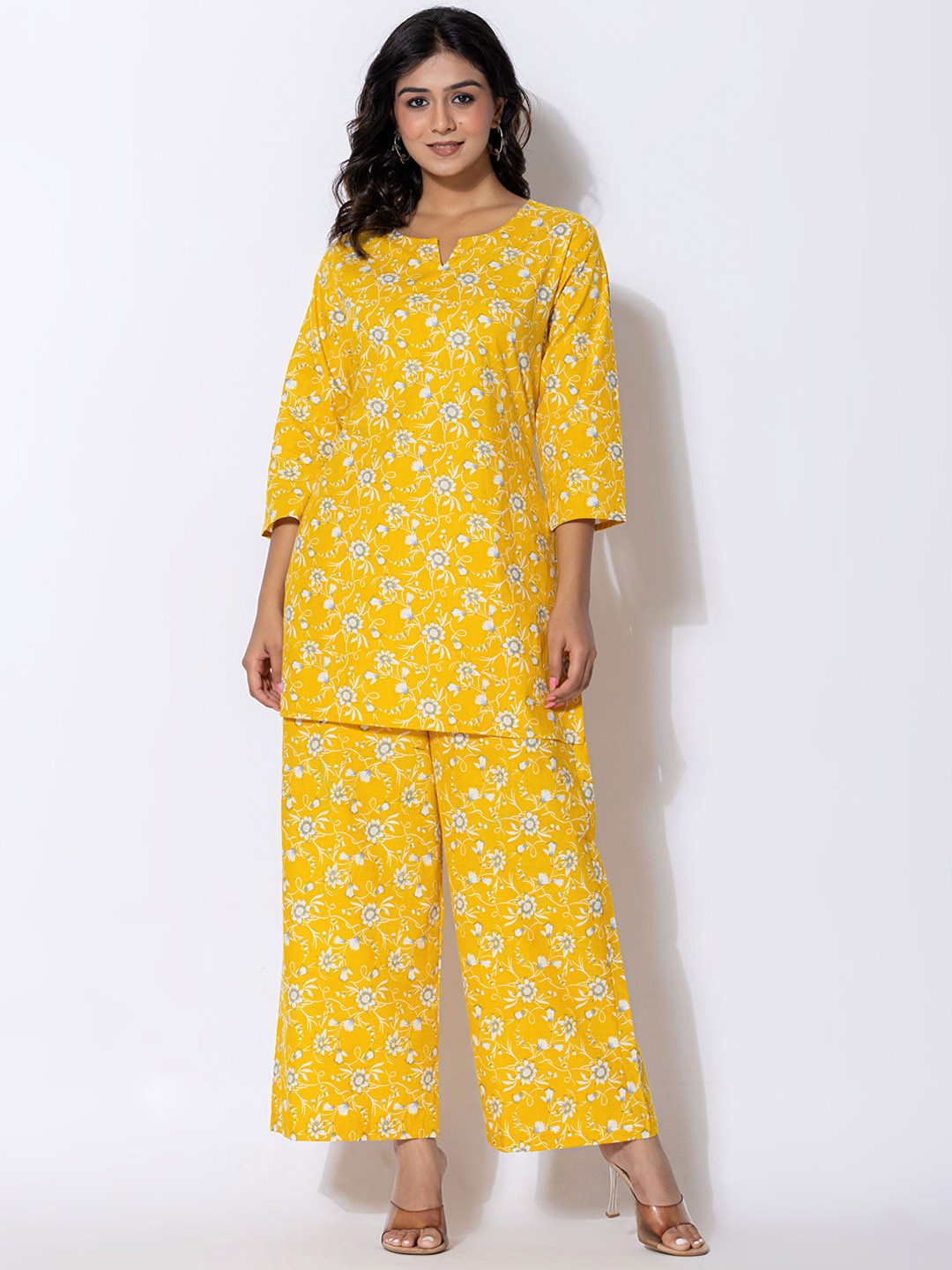 

Cottbelle Women Floral Printed Pure Cotton Kurti with Palazzos, Yellow
