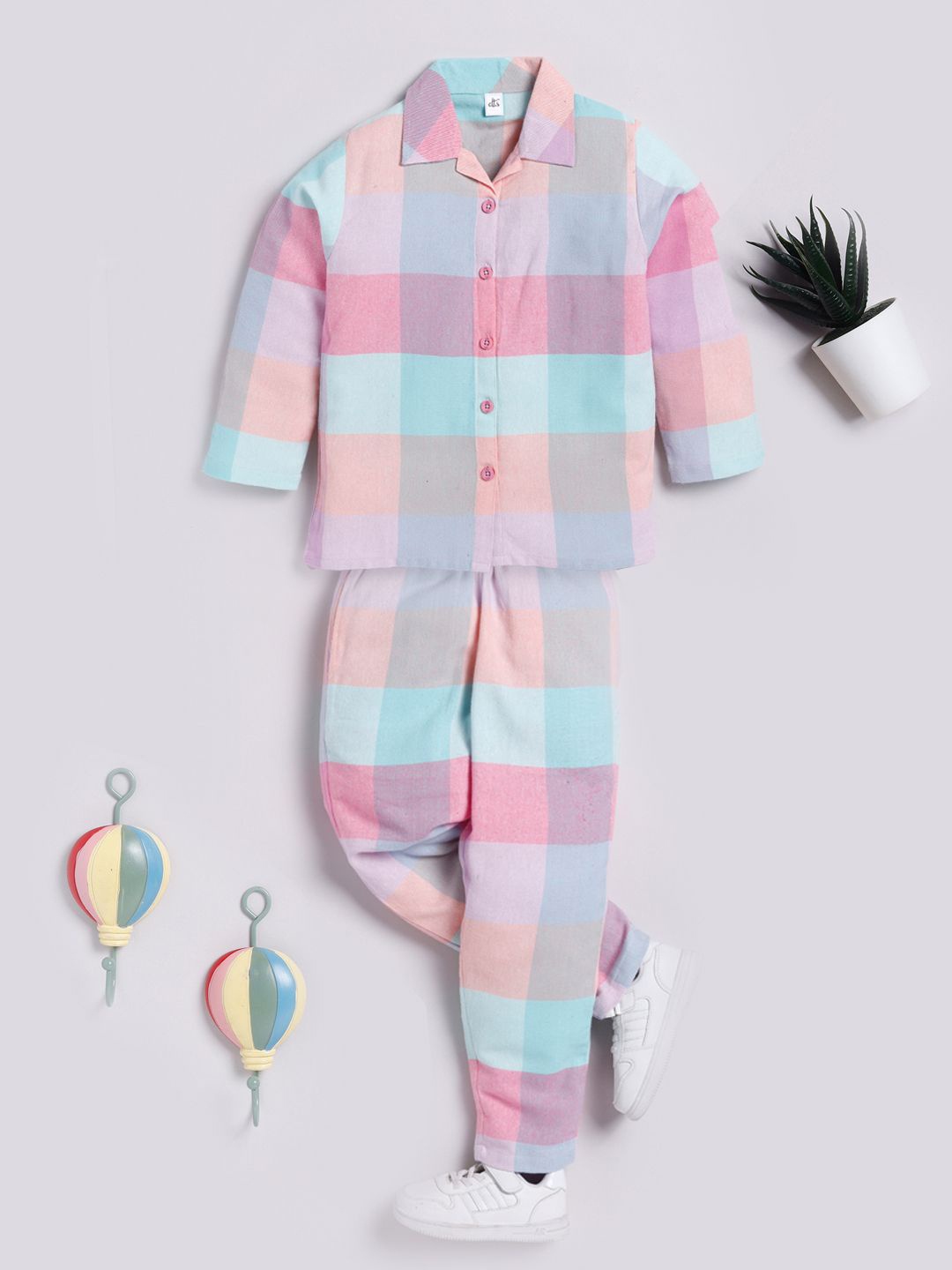 

Clt.s Unisex Kids Checked Night suit, Mauve