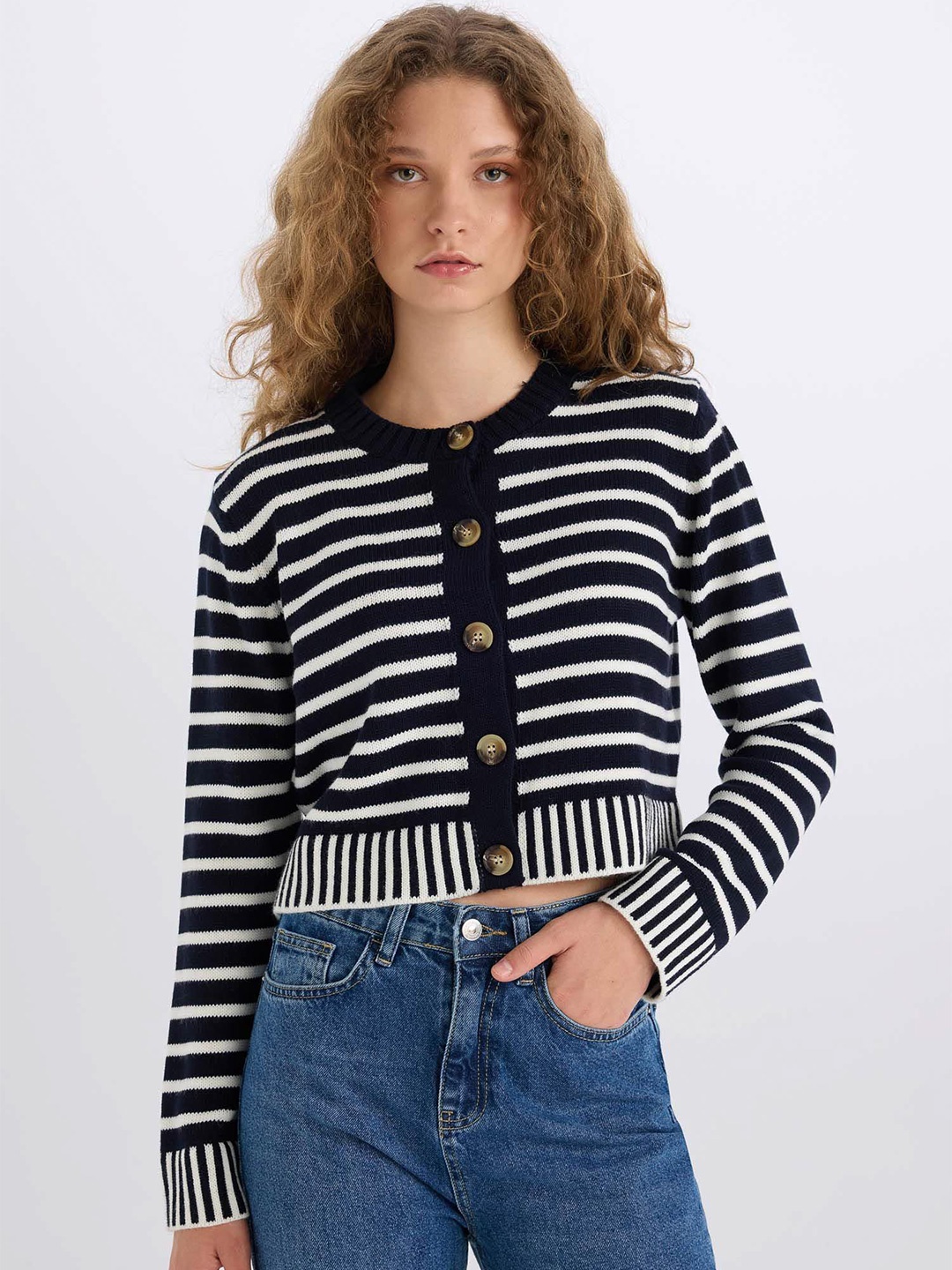 

DeFacto Women Striped Crop Cardigan, Navy blue