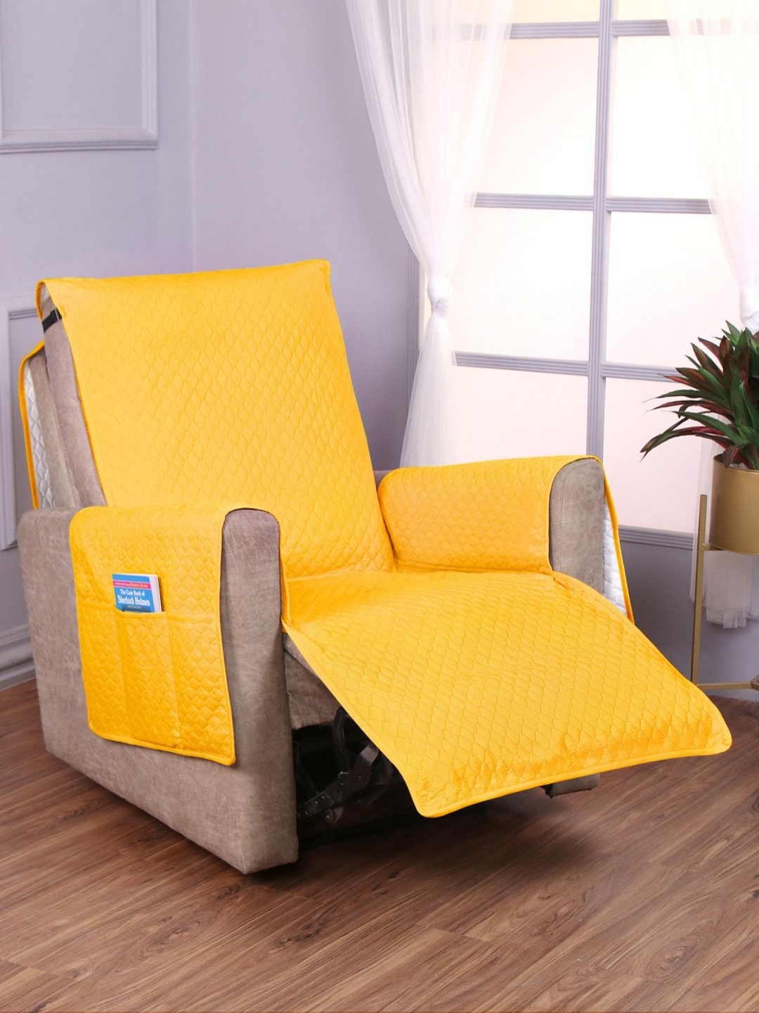 

HOKIPO Yellow Polyester Recliner Sofa Cover With Arms