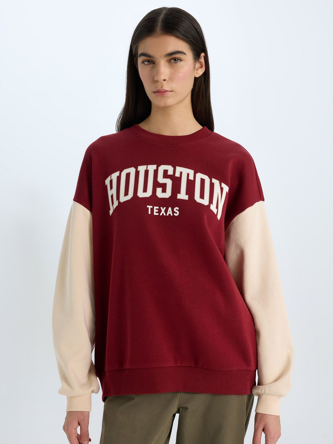

DeFacto Women Colourblocked Pullover, Maroon