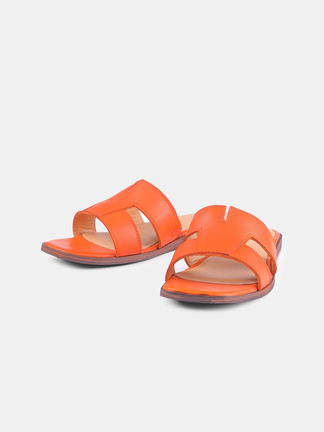 

HEEL YOUR SOLE Women Leather Open Toe Flats, Orange