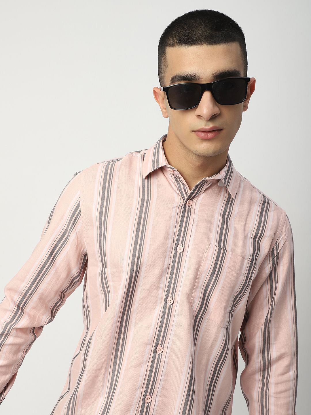 

R&B Men Opaque Striped Casual Shirt, Pink
