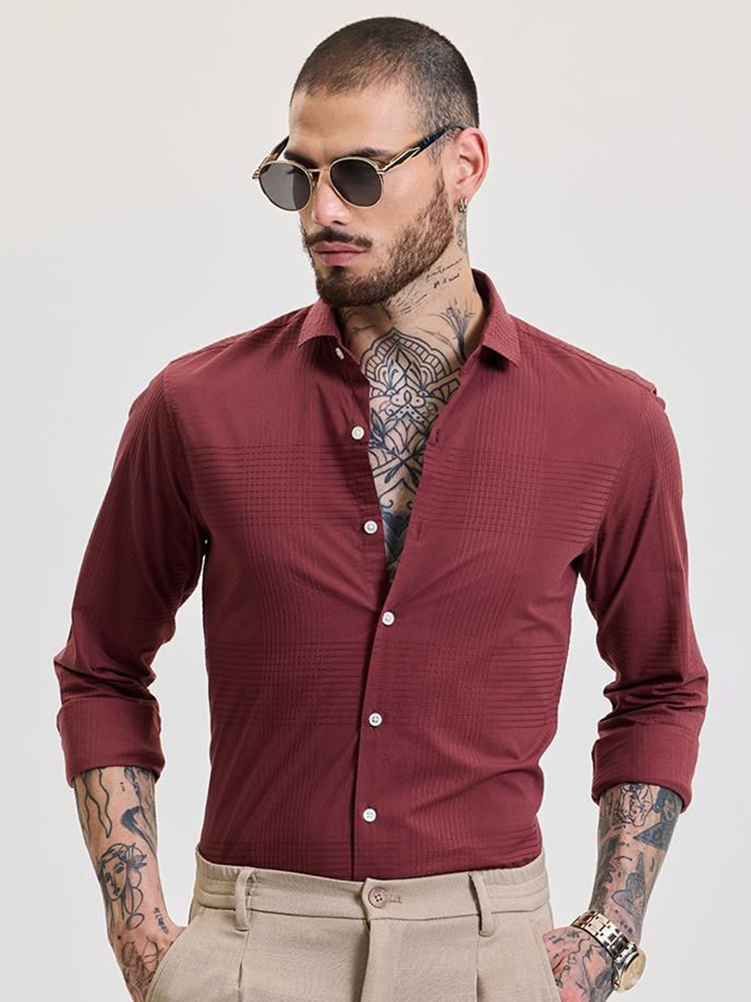 

Snitch Men Smart Slim Fit Opaque Formal Shirt, Maroon