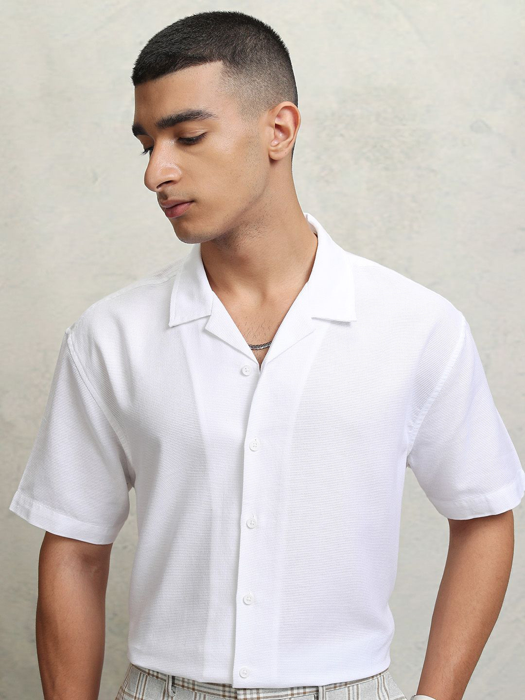 

HIGHLANDER Men Opaque Checked Casual Shirt, White