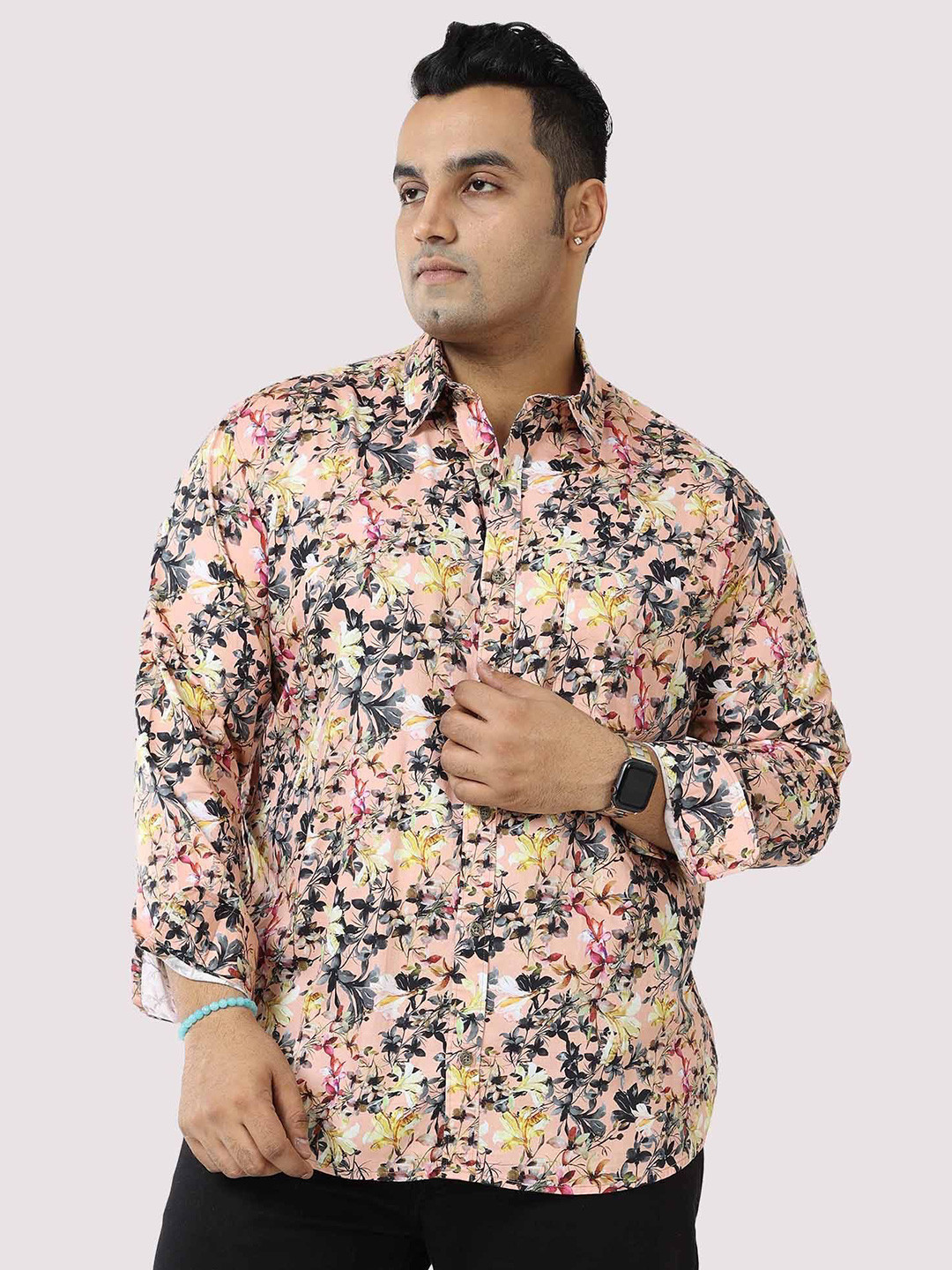 

Guniaa Men Classic Tailored Fit Floral Opaque Printed Casual Shirt, Multi