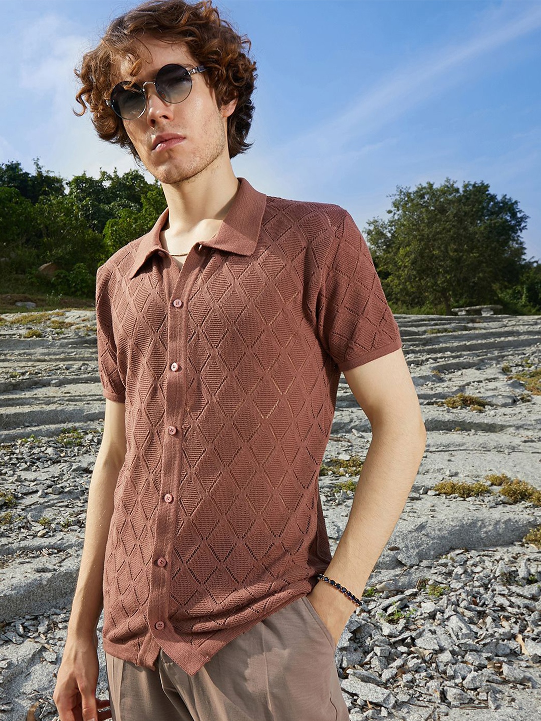 

Campus Sutra Men Comfort Opaque Casual Shirt, Brown