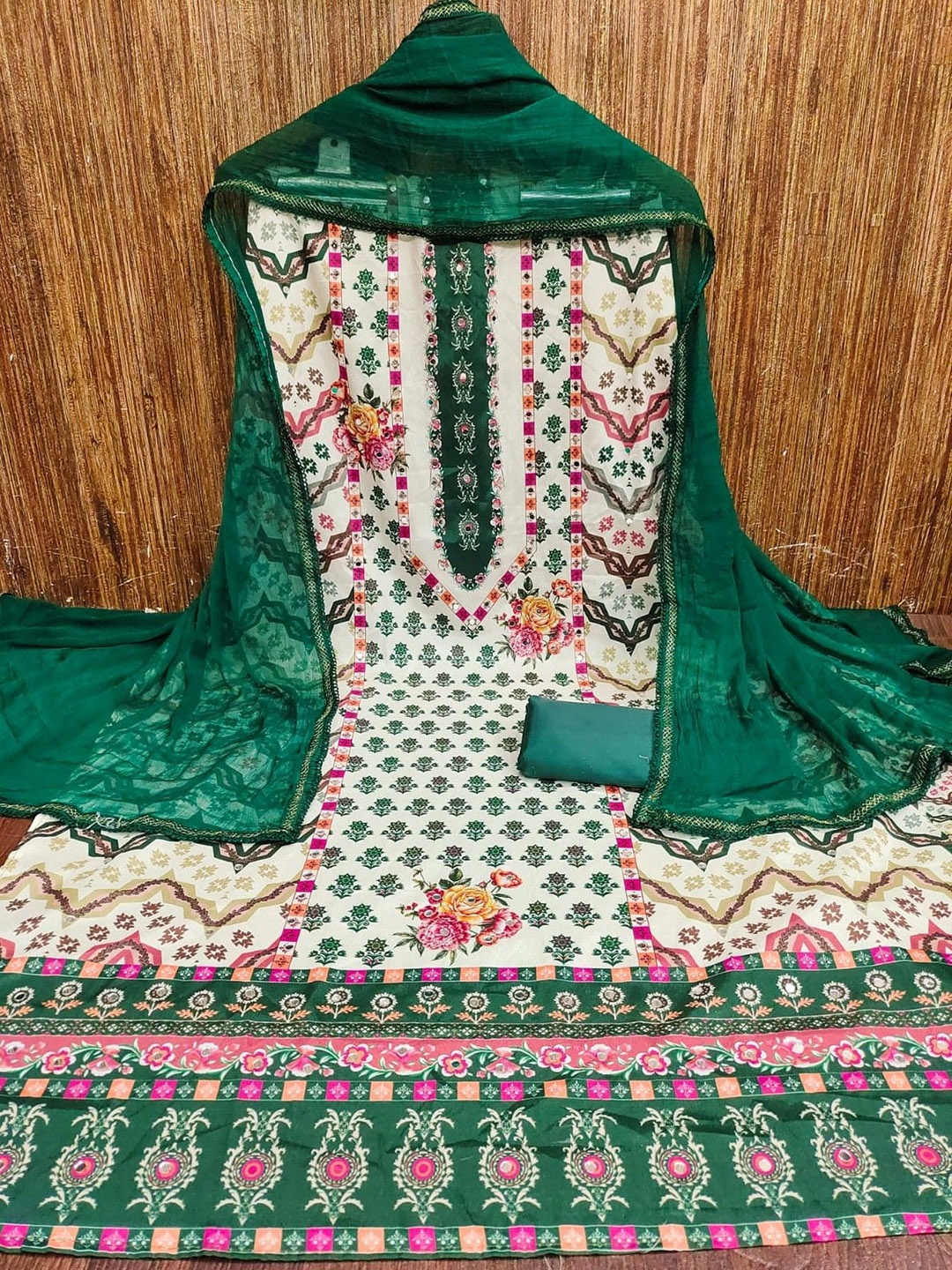 

mimi design Unstitched Dress Material, Green
