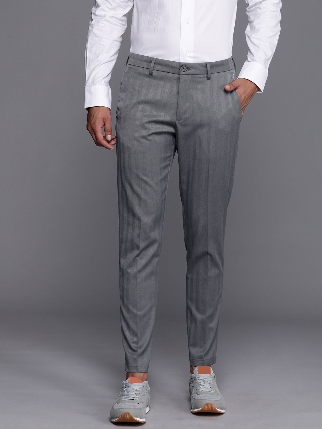

Louis Philippe Ath.Work Men Comfort Tapered Fit Chinos, Grey