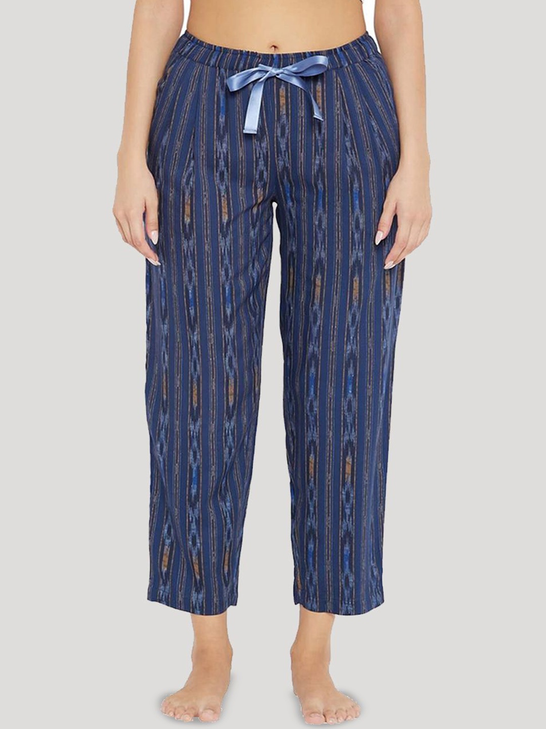 

Style Shoes Women Abstract Printed Mid-Rise Lounge Pants, Blue